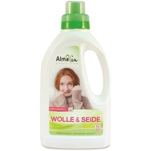 płyn do prania wełnianych i jedwabnych tkanin (koncentrat) eco 750 ml (50 prań) - almawin.jpg